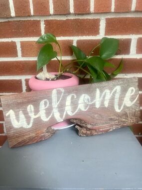 Rustic Welcome Wooden Sign Plaque Reclaimed Cedar Wood Distressed Cabin Cottage